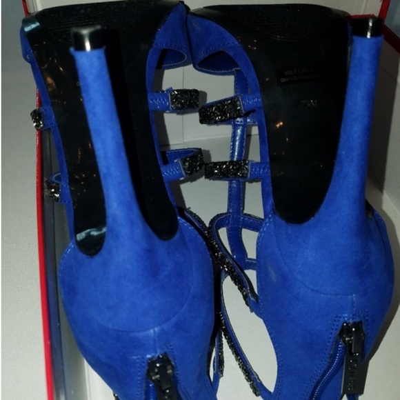 NEW 🆕 Guess Sparkly Cobalt Open Toe Strappy Heels - Picture 8 of 8